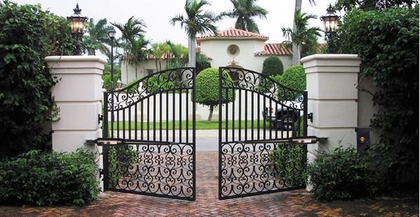 Shape up Your Security with Entry Systems and Surveillance Cameras